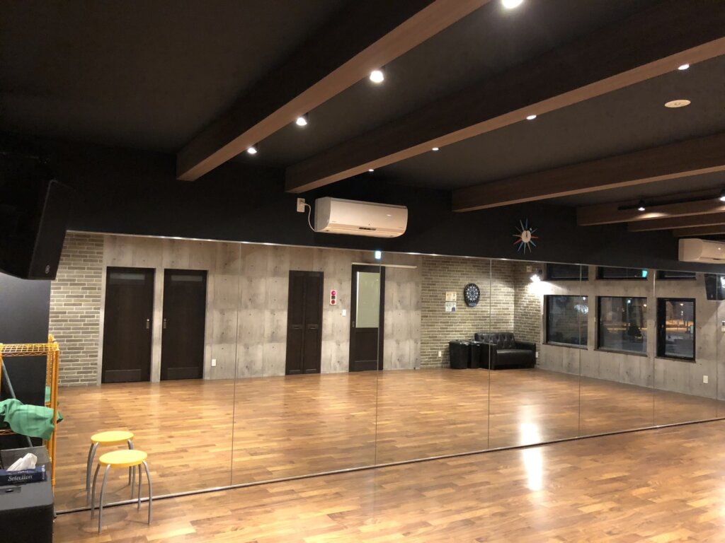 one　move　青森県　レンタルスペース　ダンススタジオ　八戸市